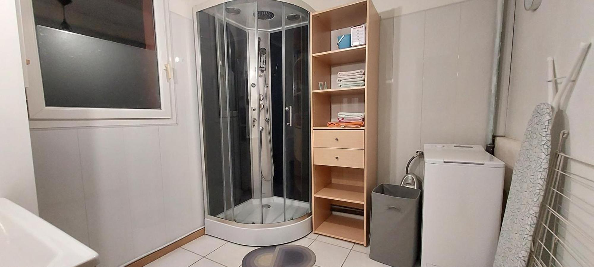 Le Barcares Logement Climatise Pour 6 Personnes, Draps Et Serviettes Non Fournis Air-Conditioned Accommodation For 6 People, Sheets And Towels Not Provided Alojamiento Con Aire Acondicionado Para 6 Personas, Sabanas Y Toallas No Incluidas Exterior foto